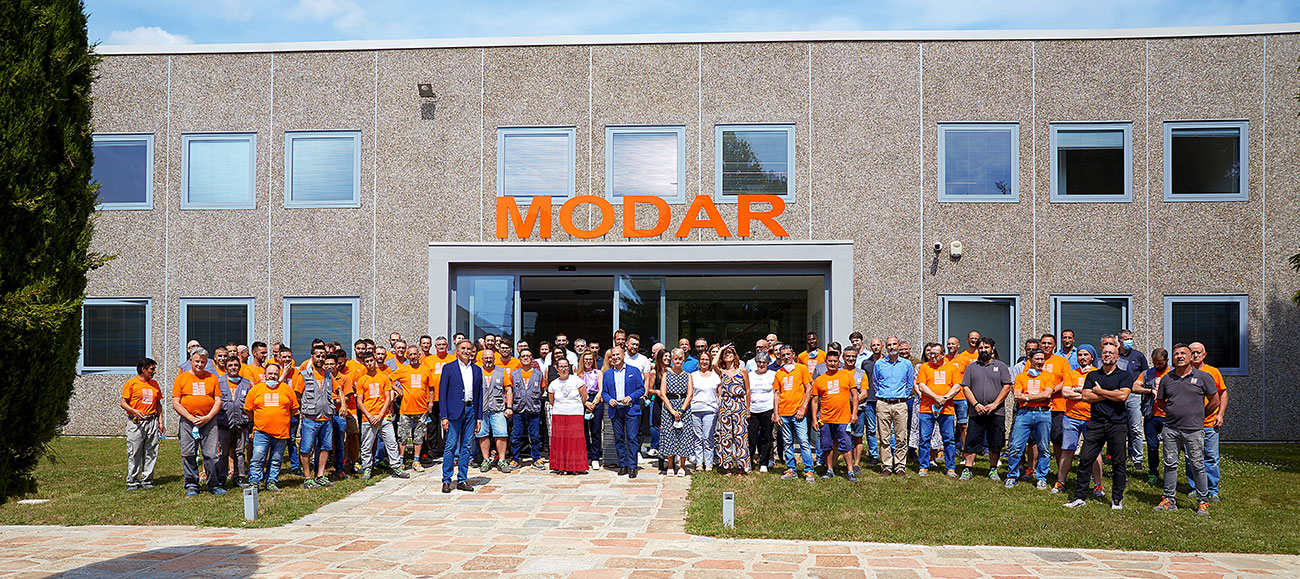 Modar foto di gruppo