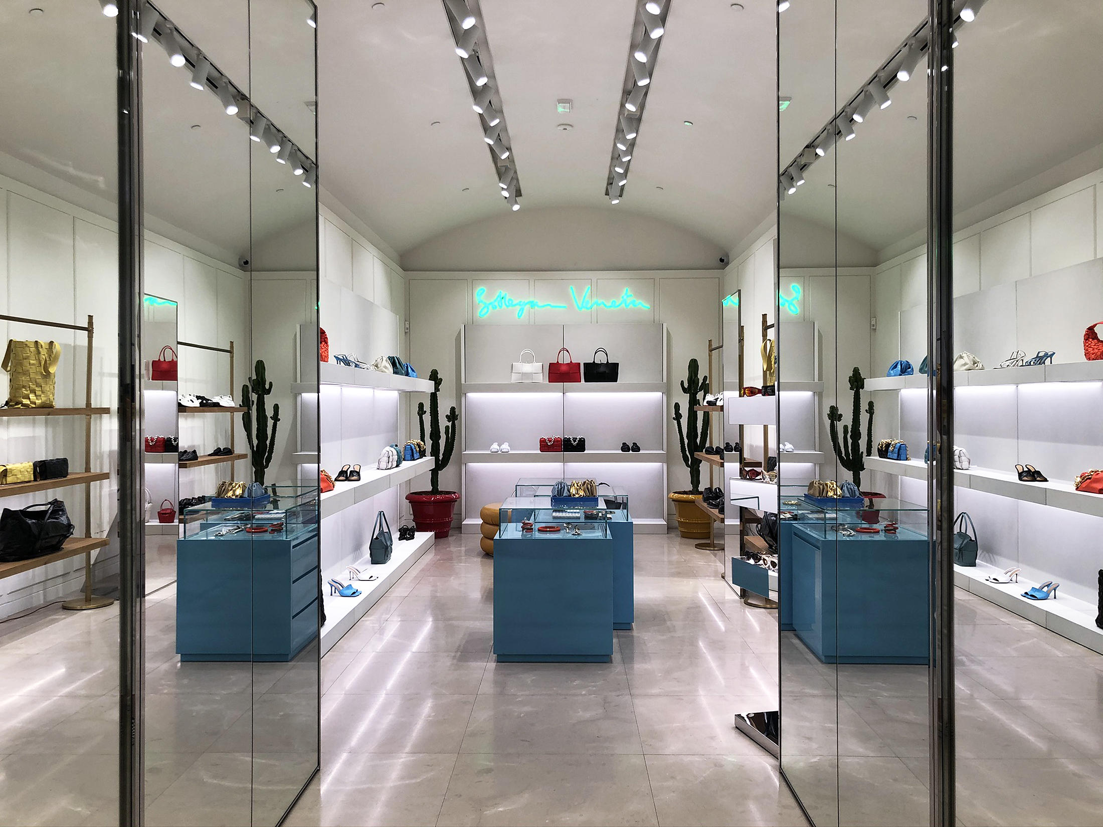 Realizzazione negozi per il Luxury & Fashion | Modar Home